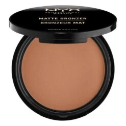 NYX Professional Matte Body Bronzer 10 NYX Professional Matte Body Bronzer -Image Beauty Shop 800897809089 mattebronzer darktan main