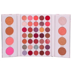 Beauty Treats Sweet Sakura Eye And Face Booklet