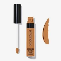 Smashbox Studio Skin Flawless 24 Hour Concealer 31 Smashbox Studio Skin Flawless 24 Hour Concealer -Image Beauty Shop Smashbox Studio Skin Flawless 24 Hour Concealer Medium Dark Warm