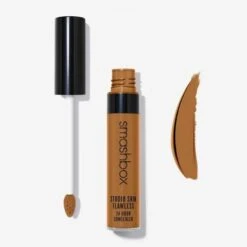 Smashbox Studio Skin Flawless 24 Hour Concealer 28 Smashbox Studio Skin Flawless 24 Hour Concealer -Image Beauty Shop Smashbox Studio Skin Flawless 24 Hour Concealer Medium Dark Warm Olive